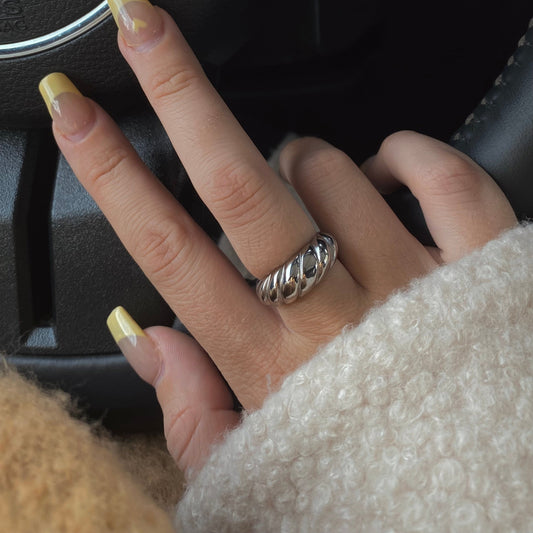 Croissant Dome Ring - Silver